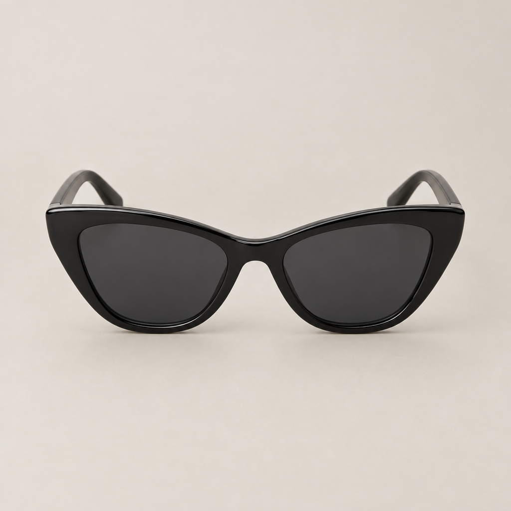 Cat-eye sunglasses in black