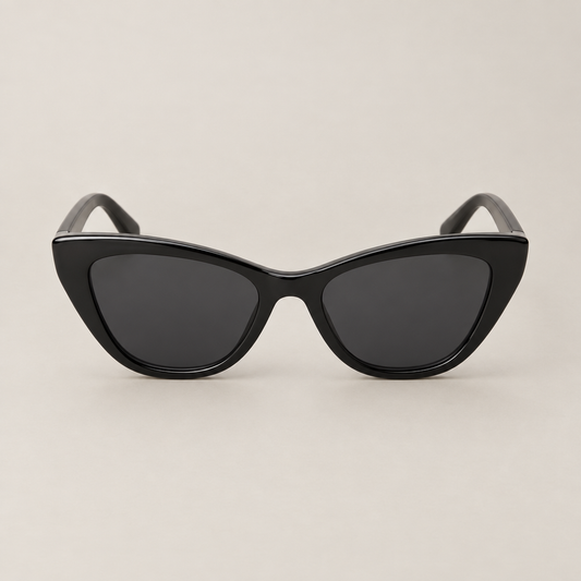 Cat-eye sunglasses in black